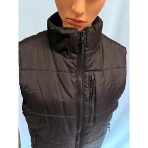 Outdoor life puffer vest zipper pockets men’s size small black